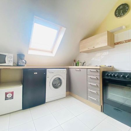 Appartement A Deux Pas De La Cathedrale à Laon Extérieur photo
