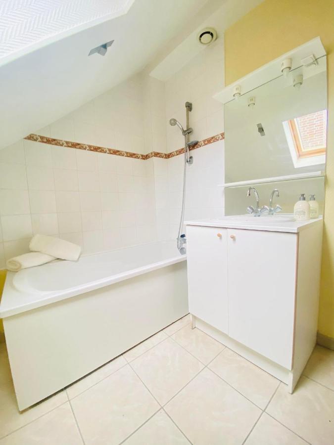 Appartement A Deux Pas De La Cathedrale à Laon Extérieur photo