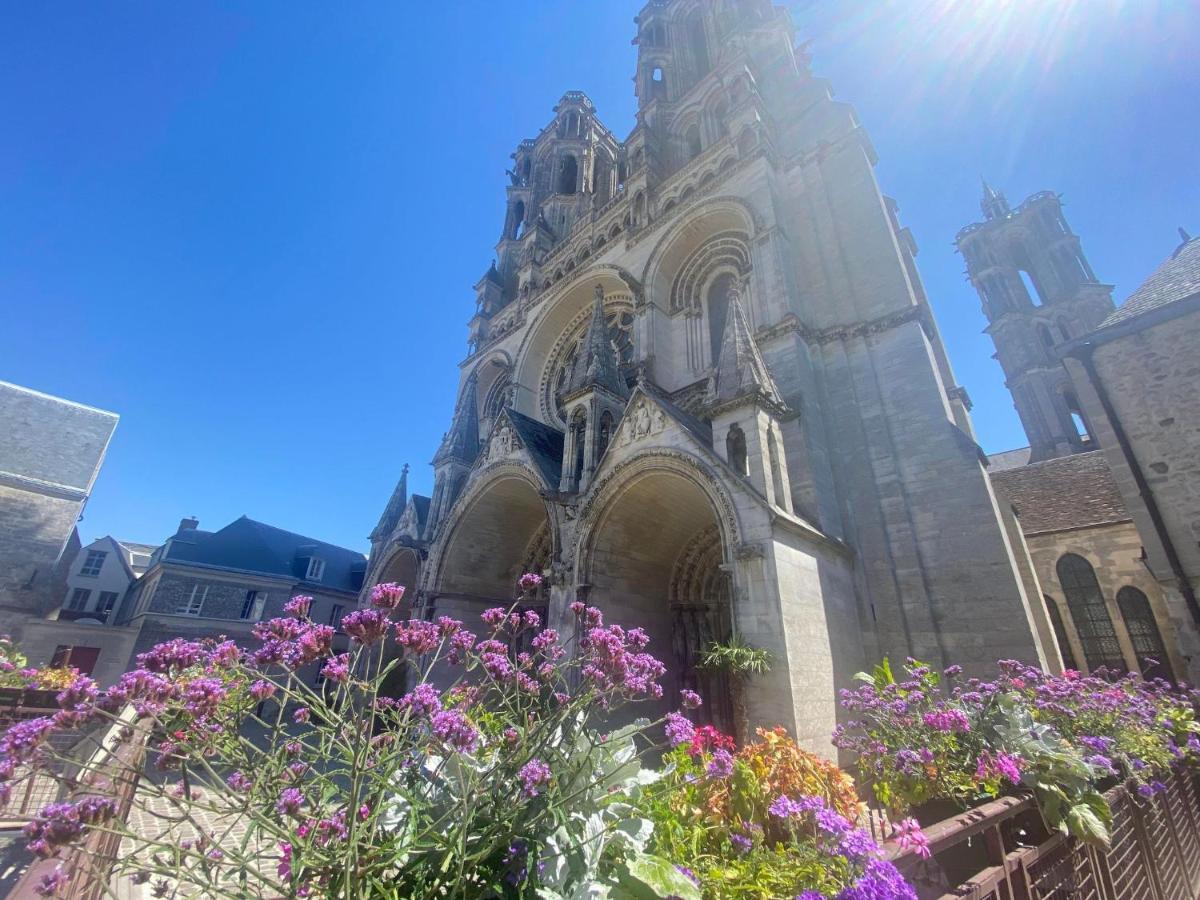 Appartement A Deux Pas De La Cathedrale à Laon Extérieur photo