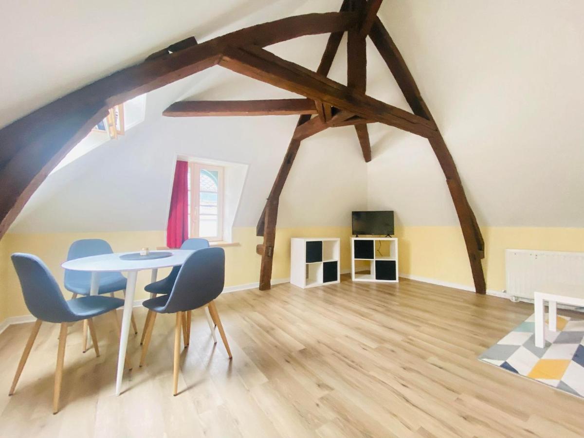 Appartement A Deux Pas De La Cathedrale à Laon Extérieur photo